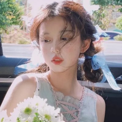 漂浮于太空的教室